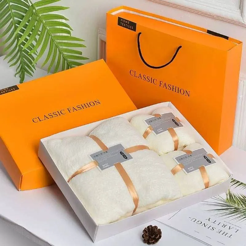 3-in-1 Boxed Towel Set